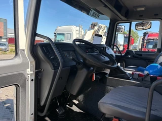 Volvo FL220 2003 - N/A imagem 23