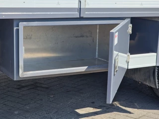 MAN TGL 1998 - 8.240 - 2 deck livestock Bekkers - Loadlift - Manual gearbox - Full steel obrazek 46