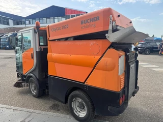 Bucher CC2020-40 2010 - N/A zdjecie 6