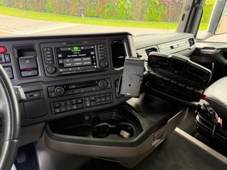 Scania R 2023 - R560 bild 19