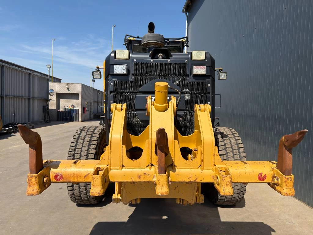 Cat 2011 - 140M2 afbeelding 4