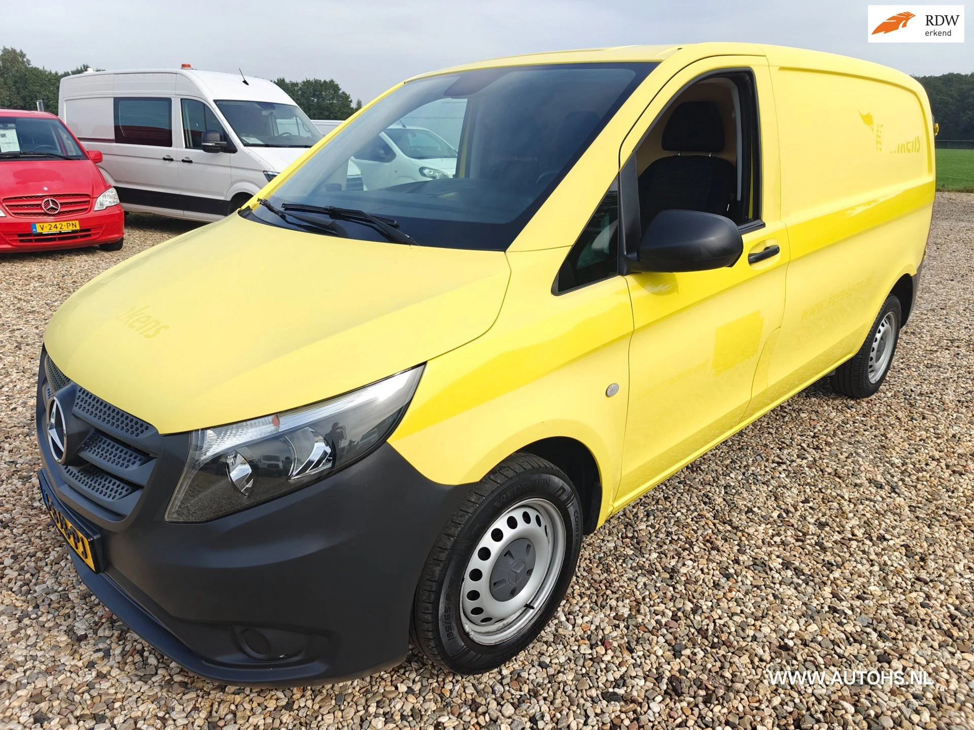 Mercedes-Benz Vito 2019 - 111 CDI Euro 6 , 1e Eig. Apk Aug 2027 , Airco , werkplaats inrichting , nette bus afbeelding 1