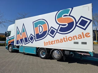 Scania R 2014 - R450 / RETARDER / ISOLATED GERMAN FLOWER COMBI / THROUGH-LOADING SYSTEM/ 2XPLATFORM 2TON / LIFT+LENKACHSE / PARKAIRCO / LWDS / EURO-6 / 2014 immagine 4