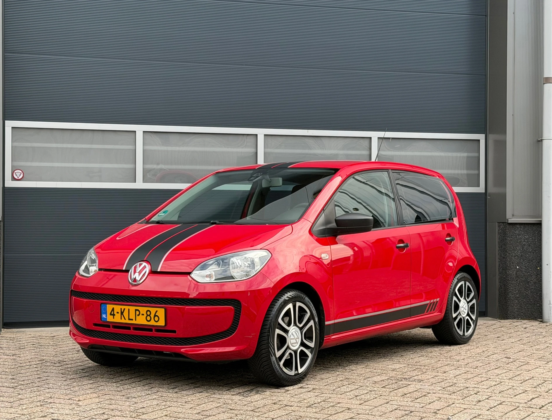 Volkswagen up! 2013 - 1.0 move up! BlueMotion bj.2013 Airco|5 Drs|Lm velg|Nap. afbeelding 1