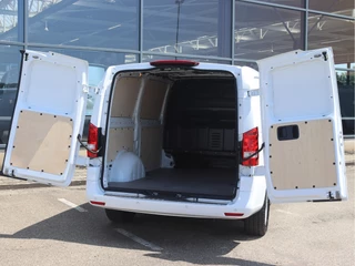 Mercedes-Benz eVito 2024 - L2 66 kWh | AIRCO/NAVI/CAMERA/SNELLADEN | Certified afbeelding 3 miniatuur