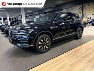 Volkswagen Touareg 2022 - 3.0 TSi eHybrid 4MOTION / pano / leer / camera / stoel en stuurverwaming afbeelding 2 miniatuur
