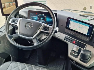 Mercedes-Benz Actros 2024 - 1863 Bigspace 4x2 - Retarder - Mirror cams - Leather - Alloy wheels - Driver Extent+ obrazek 11
