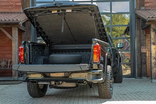 GMC Sierra 2024 - Denali 6.2L V8 bild 5