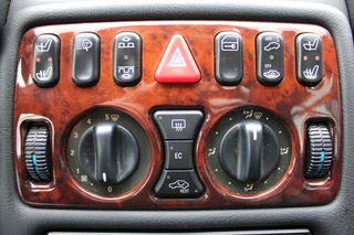 Mercedes-Benz CLK 1999 - Cabrio 230 K. 194pk Automaat Elegance HARDTOP <<NIEUWSTAAT>> TREKHAAK imagem 30