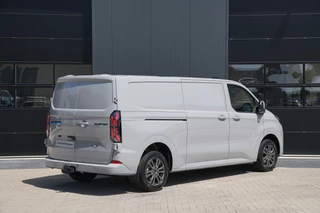 Ford E-Transit Custom 2026 - 340 L2H1 Limited 71 kWh 218pk | 2x Schuif | DDS LED | 360 Camera | B&O | ACC | Navi | Verwarmd stuurwiel | Elek trekhaak | AGR-stoel | Rijklaar immagine 6