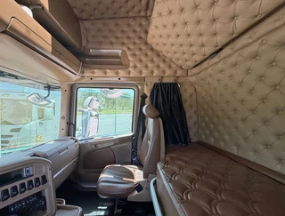 Scania R 2016 - R450 RETARDER FULL AIR SPECIAL INTERIOR 2x TANKS TOP CONDITION BELGIUM TRUCK obrazek 14