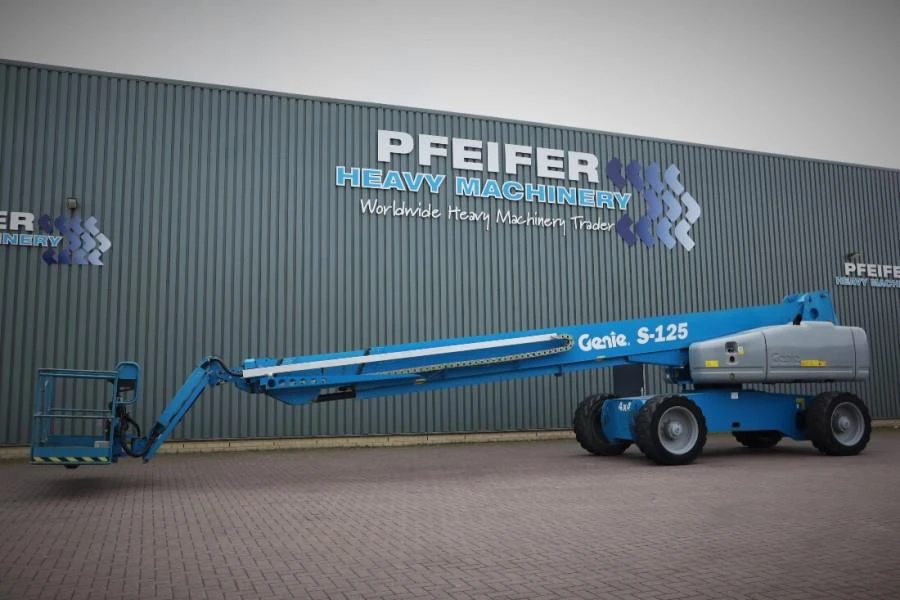 Genie 2016 - S125 Diesel, 4x4x4 Drive, 40.1m Working Height, 24 immagine 1