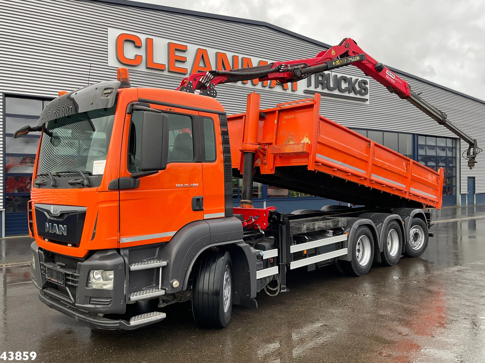 MAN TGS 2015 - 35.400 8x4 Euro 6 Palfinger 17 Tonmeter Z-kraan afbeelding 1