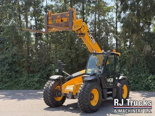 JCB 541-70 Agri - SRS | Hydraulic Quick Hitch | LED | Stage IV | 4,1 2018 - N/A obrazek 2