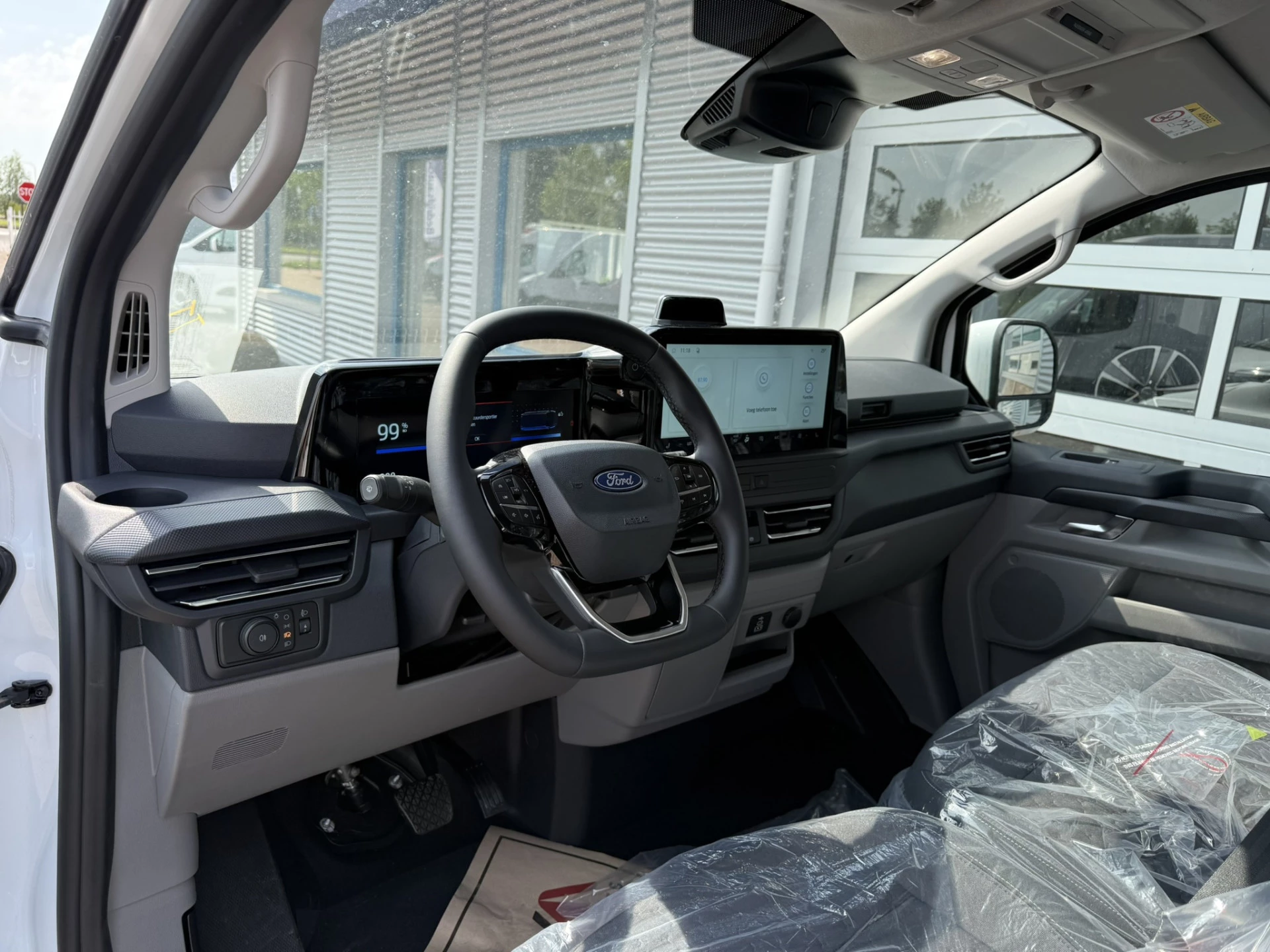 Ford E-Transit 2026 - Cust. 340 L2H1 Limited 71 kWh/160 KW afbeelding 5
