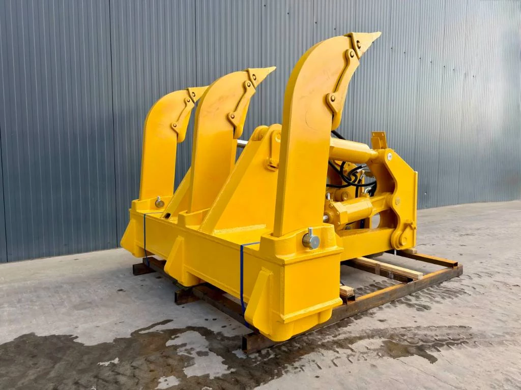 Komatsu 2026 - D155 obrázek 9