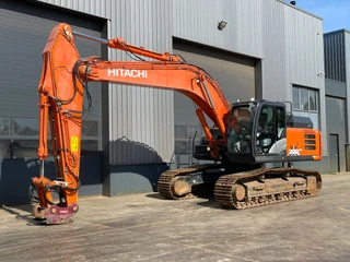 Hitachi ZX300LCN-6 2018 afbeelding 2 miniatuur