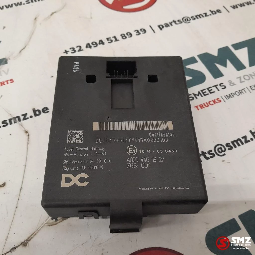 Mercedes-Benz 2015 - Occ ECU Central Gateway regeleenheid Mercedes afbeelding 1