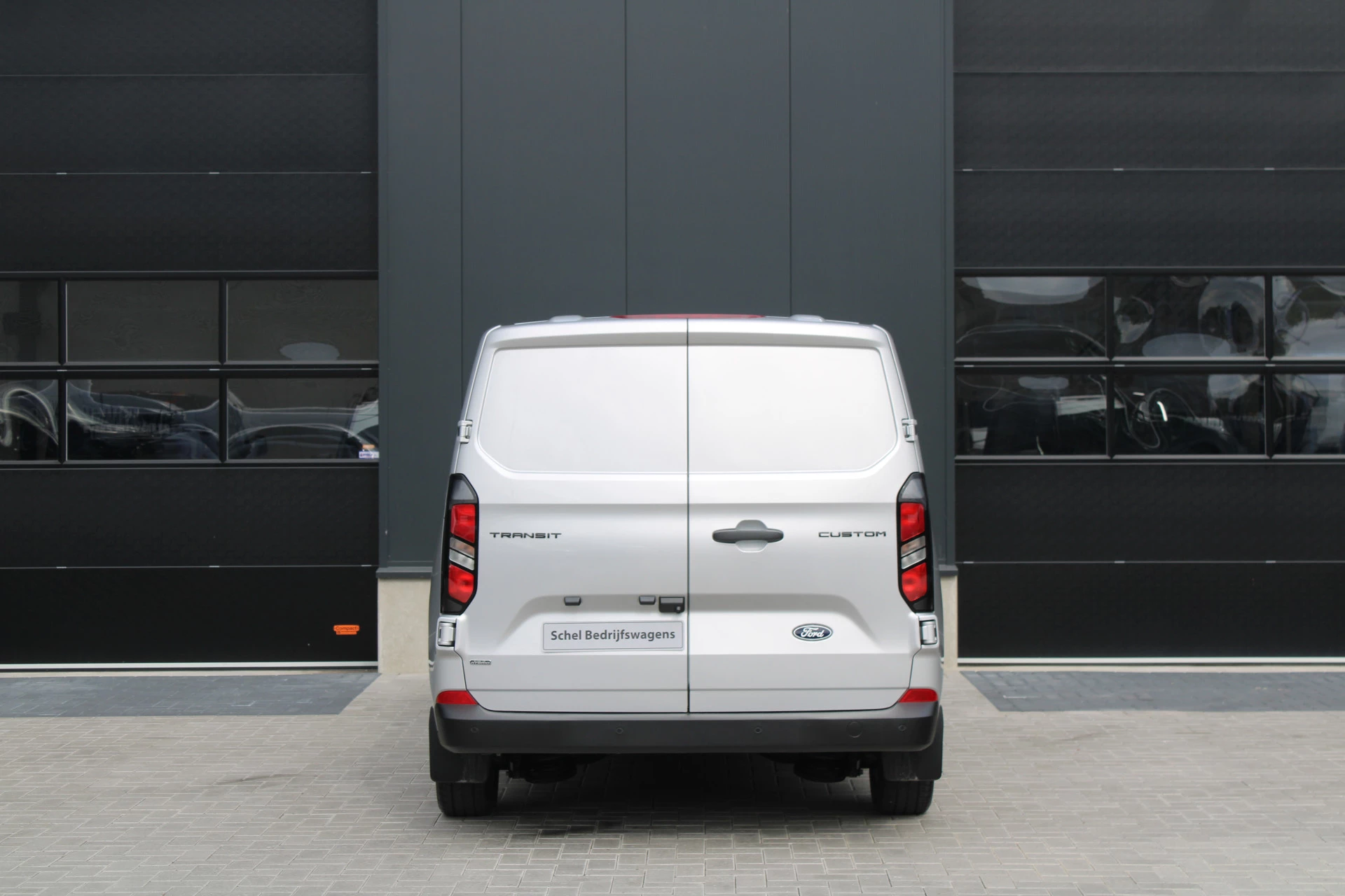 Ford Transit Custom 2025 - 320 2.5 PHEV L2H1 Trend 232pk - 5 jaar GARANTIE - 2x Schuifdeur - Adaptive Cruise - Blind Spot - Navigatie - Camera - Verwarmd Stuur - Rijklaar obrázek 7