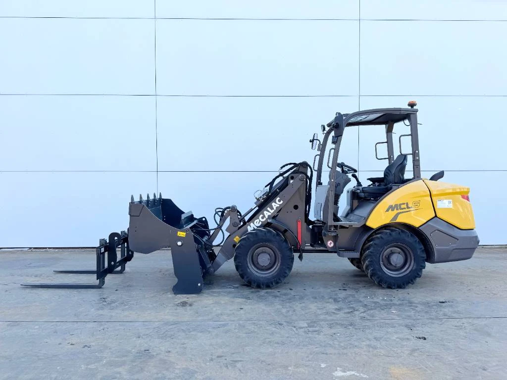 Mecalac 2023 - MCL 6 - NEW / UNUSED / Bucket + Forks obrázek 1