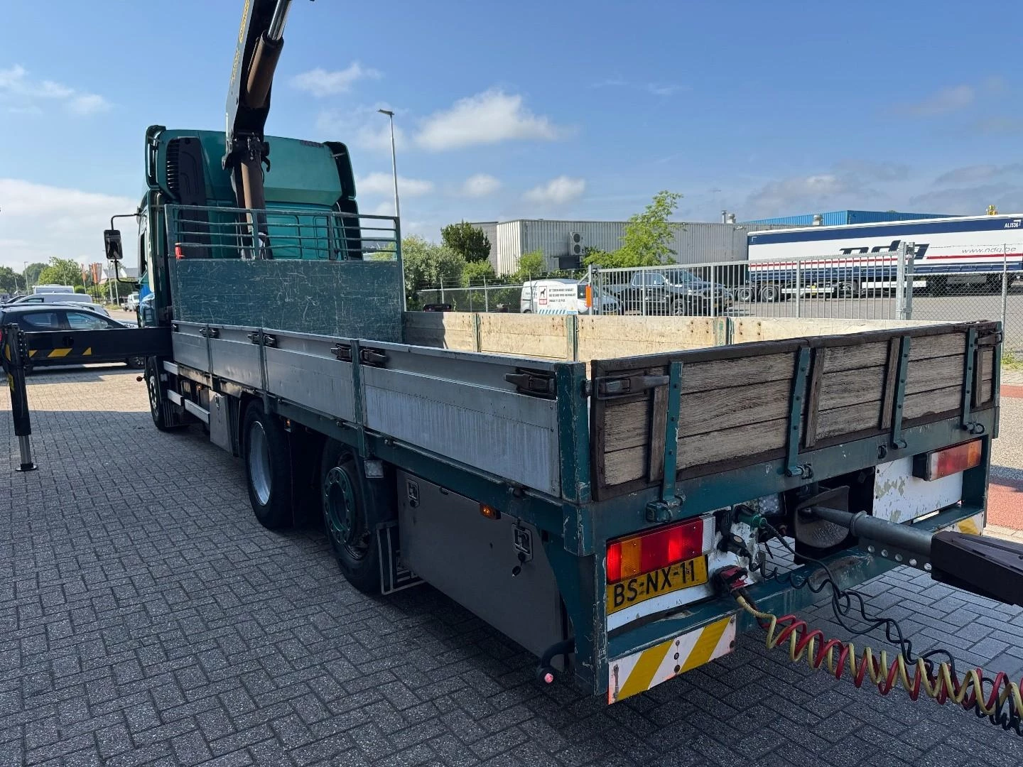 DAF 85 2006 - CF85-380 Palfinger PK 23002 D imagem 22