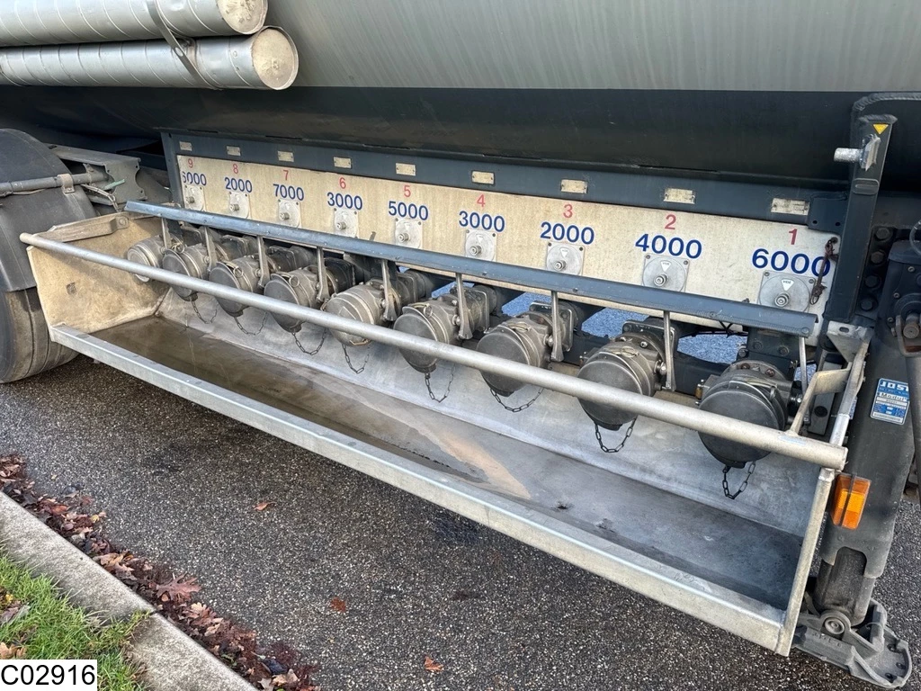 Trailor 1994 - Fuel 39867 liter, 9 Comp afbeelding 11