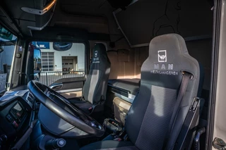 MAN TGS 2019 - 35.420 BL-8X4-4 +HIAB 188 E-2 obrazek 6