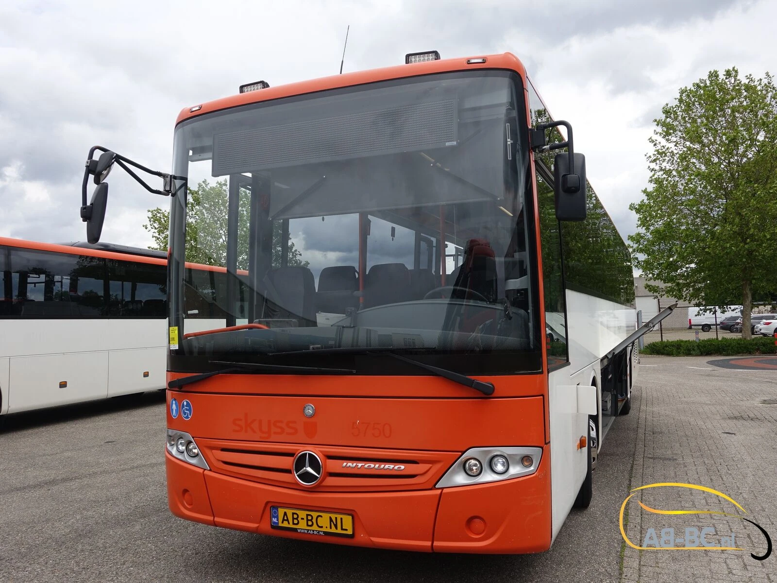 Mercedes-Benz Intouro 49 Seats Liftbus EURO 6 2016 afbeelding 29