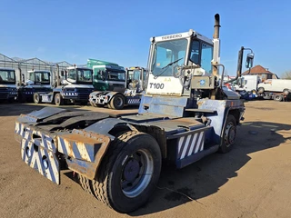Terberg RT 282 | 4X4 |TURNING CHAIR| AUTOMATIC GEAR|25885 HOURS. 2008 - N/A obrazek 5
