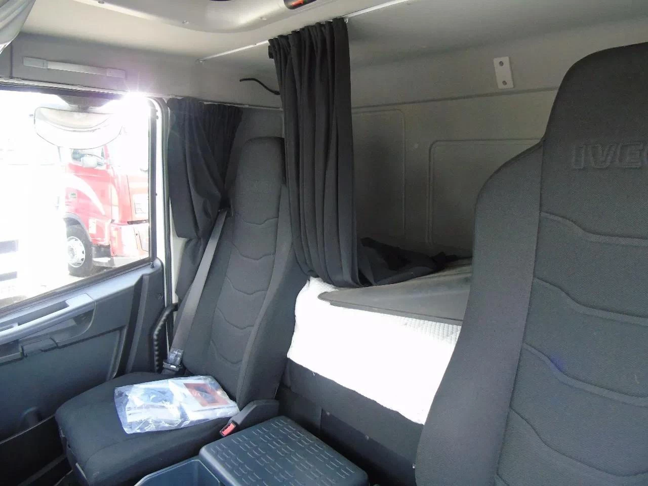 Iveco Eurocargo 2019 image 8