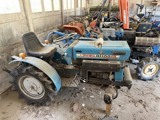 Mitsubishi D1100FD 4WD diesel minitractor als opknapper afbeelding 3 miniatuur