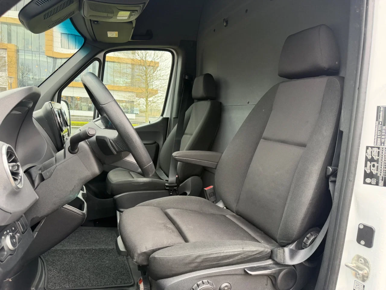 Mercedes-Benz eSprinter 2024 - 314/414 L3H2 450KM REIKWIJDTE WLTP PRO 113kWh Airco Cruisecontrol immagine 10