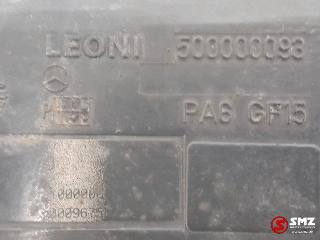 Mercedes-Benz 2016 - Occ Zekeringskast Mercedes imagem 5