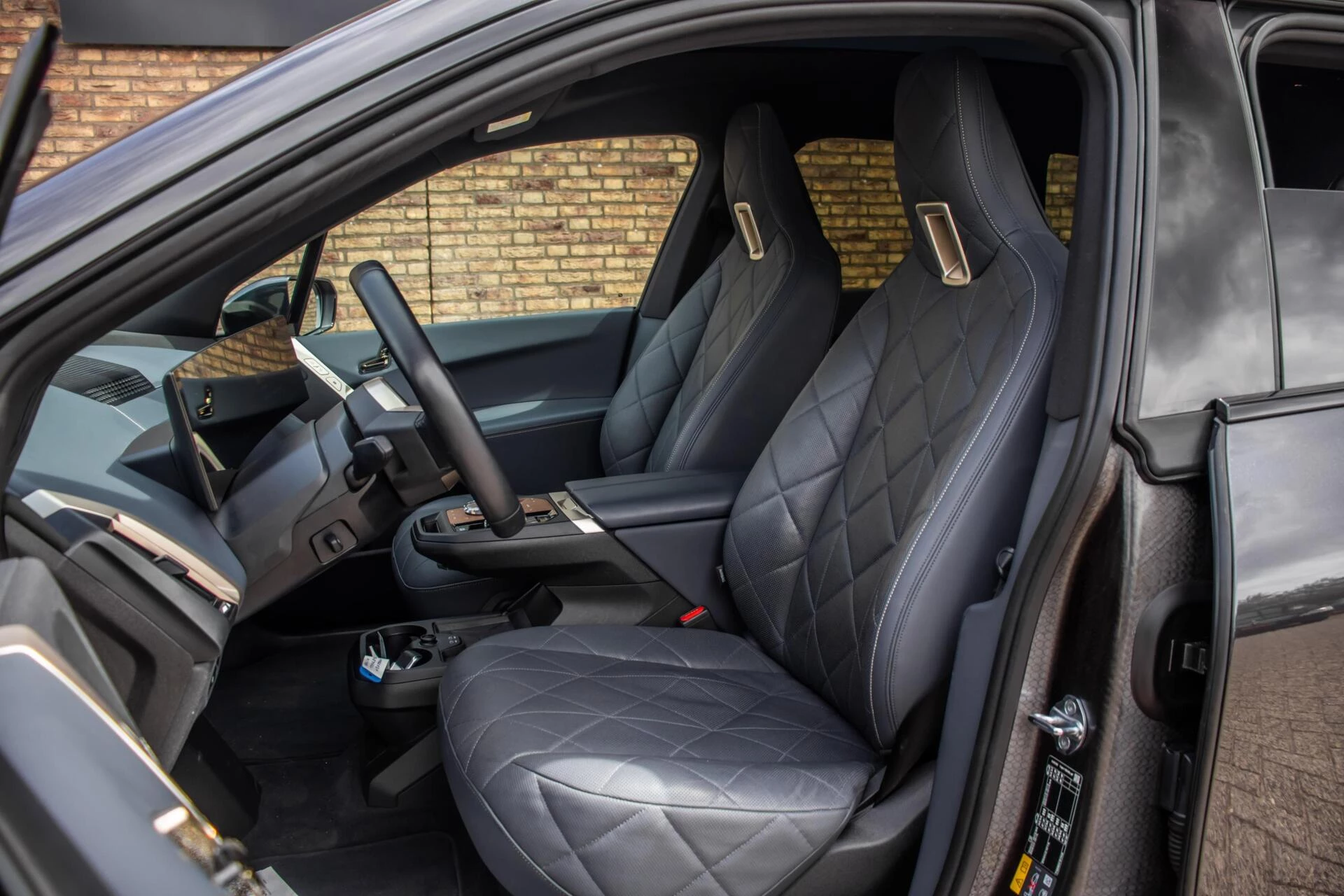 BMW iX 2022 - xDrive40 Sport Edition 77 kWh, BTW, Laser, H&K, Pano image 10
