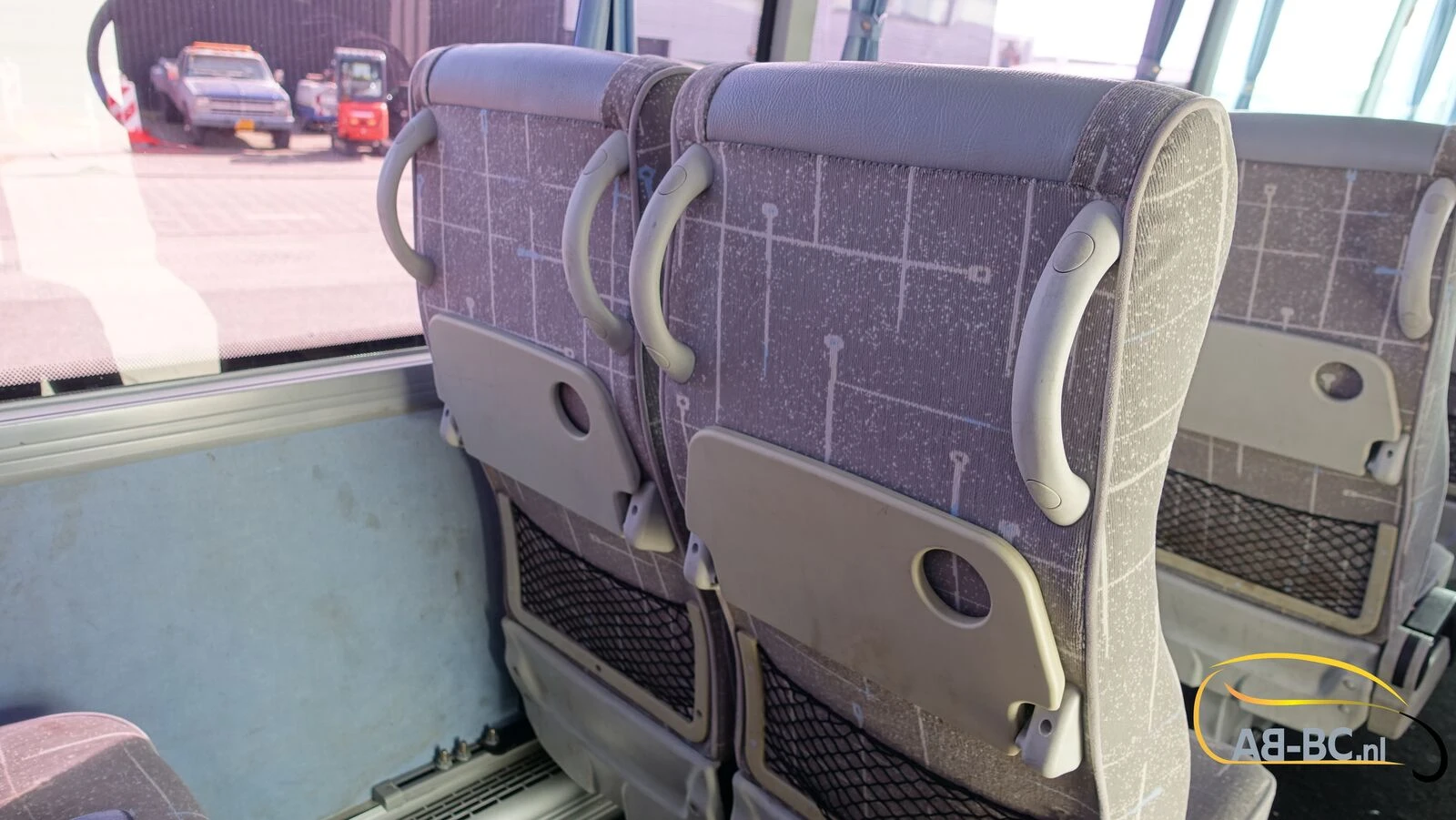 Isuzu Turquoise 30 seats EURO 6 2016 afbeelding 64