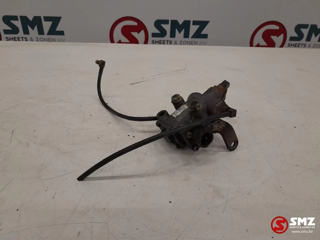 MAN - Occ EGR magneetventiel MAN 51259020084 afbeelding 1