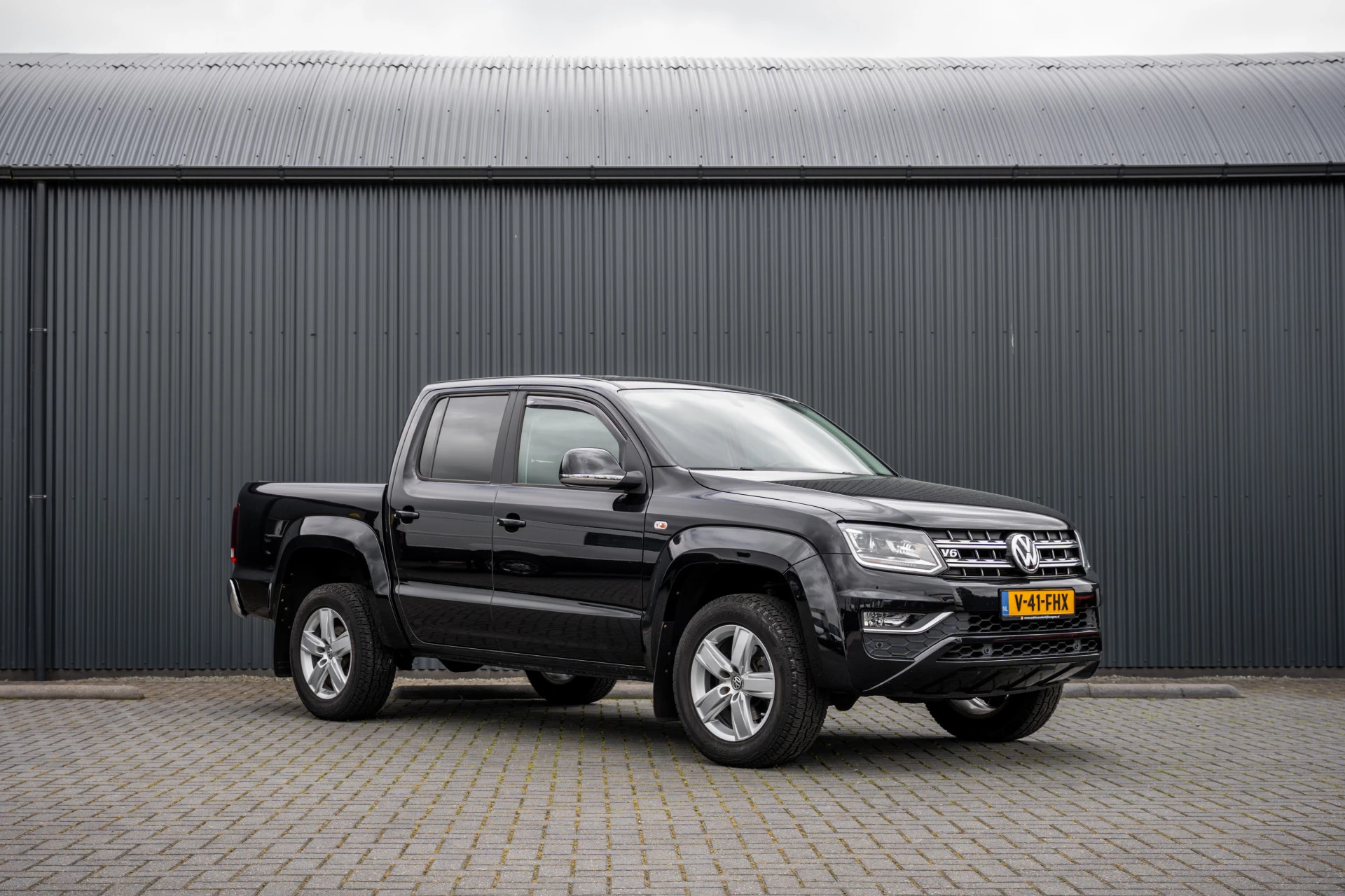 Volkswagen Amarok 2020 - Highline V6 3.0 TDI 4x4 | 258 PK | 1ste Eigenaar | LED | Camera | Carplay | Cruise | Trekhaak | Airco Bild 4
