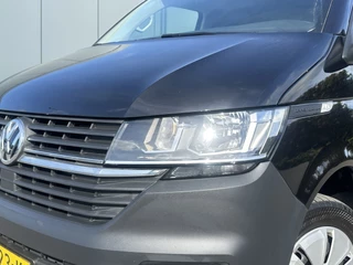 Volkswagen Transporter 2023 - 2.0 TDI 150 PK DSG AUTOMAAT / L1H1 / 1e EIG. / CRUISE / AIRCO / APPLE CARPLAY / ANDROID AUTO / NAVI / PDC afbeelding 16