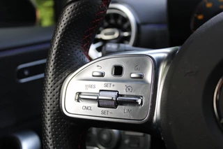 Mercedes-Benz A-Class 2023 - 180 AMG Line Panodak Sfeerlicht !!NIEUWBINNEN!! obrazek 9