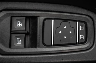 Renault Trafic 2024 - Blue dCi 150PK | L2H1 | 9-Zits | LED | Camera | Navi | Zijschuifdeur R+L | Cruise | Airco | PDC bild 29