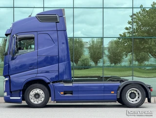 Volvo FH 2017 - 13.460 ONLY 661.000 KM FULL SPOILER 2X TANKS SMART TACHO GEN 2 HOLLAND-TRUCK image 2