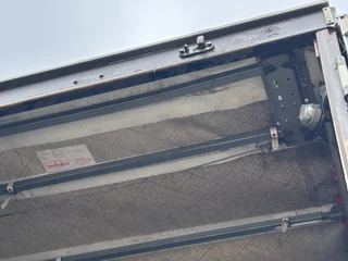 Tracon TO 1630 2012 - / Curtainside / Loadlift zdjecie 4