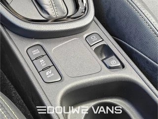 Toyota Yaris Cross 2022 - Hybrid FWD Adventure Panorama Carplay immagine 21