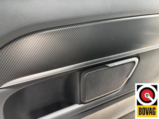 Mercedes-Benz V-Class 2021 - 300d Extra Lang DC Edition immagine 13