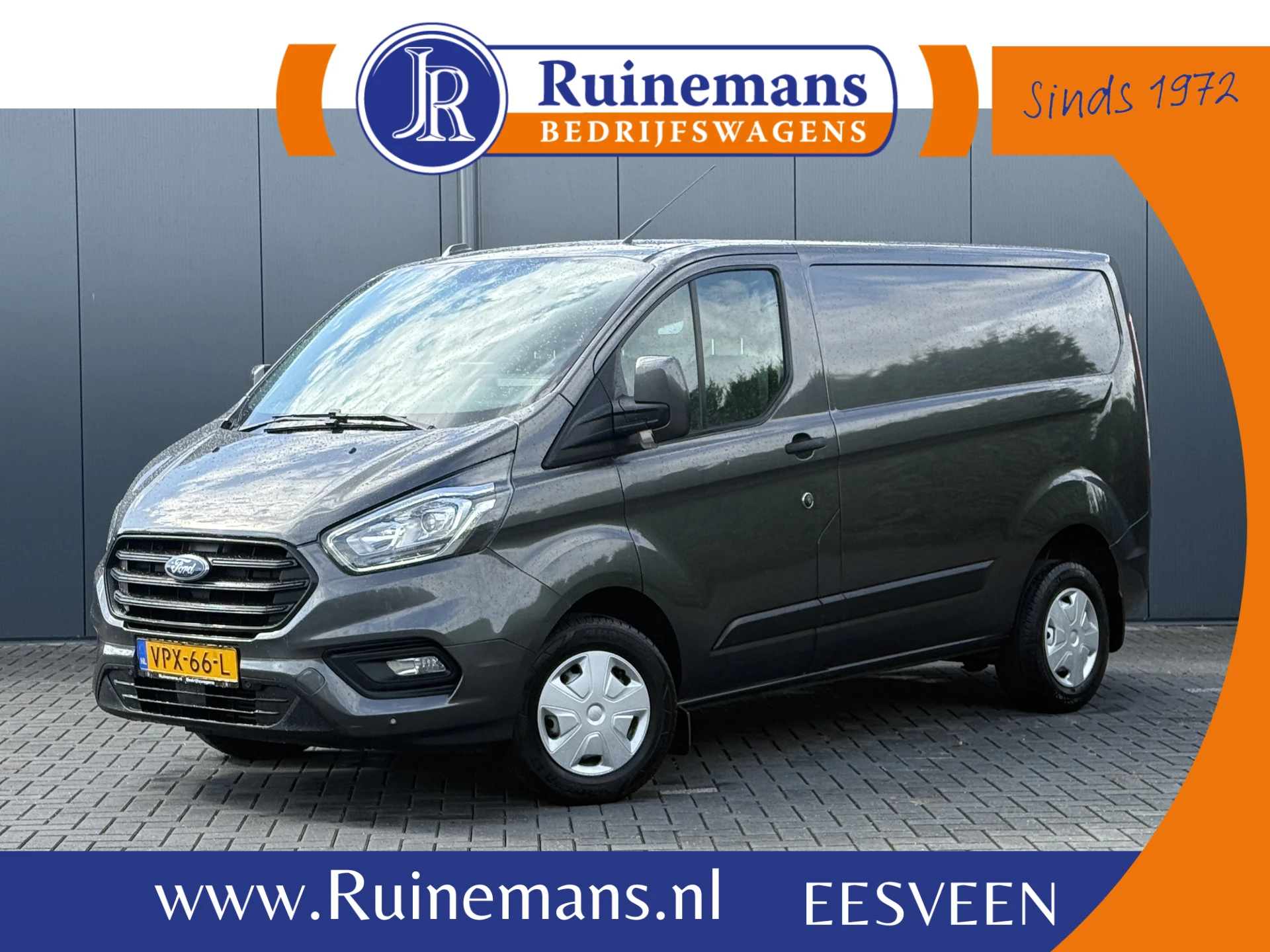 Ford Transit Custom 2022 - 2.0 TDCI / L1H1 / 1e EIG. / AIRCO / CRUISE / NAVI / LED / 2.5 TONS TREKHAAK / 3-ZITS / PDC afbeelding 1