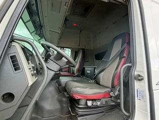 Volvo FM 410 2018 - EURO 6 VOL LUCHTGEVEERD 2XTANKS 106 CM SCHOTEL HOOGTE 345.000 KM IN SUPER CONDITIE imagen 7