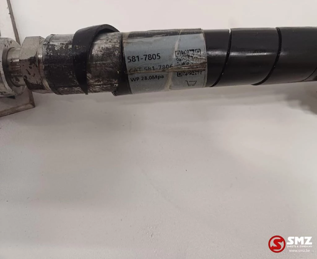 Caterpillar 2022 - Hose Caterpillar afbeelding 4