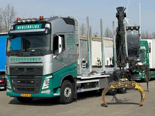 Volvo FH 2013 - 500 6x4 Hiab 140ST 96 Crane Wood Transporter Retarder Euro 5 te koop