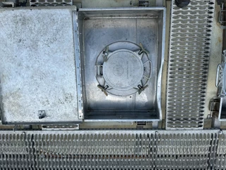 UBH INTERNATIONAL N/A - 34.580L / 1-comp. / 4 BAFFLES / 20FT swapbody / T7 / EMKD / T11 / EMKD / ADR 5Y + CSC-inspection: 06/2028 immagine 32