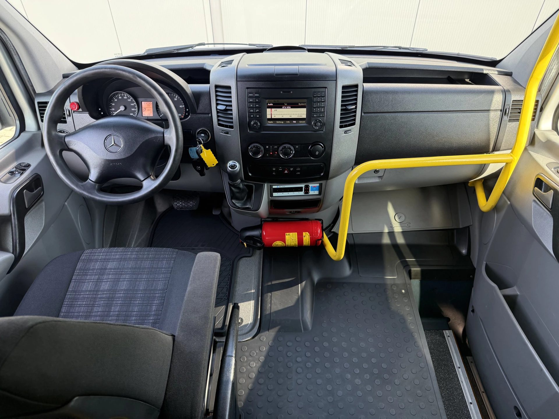 Mercedes-Benz Sprinter 2018 - 314 CDI AUTOMAAT EURO 6 / FLEXI-TRANS ROLSTOELBUS + LIFT / L2H2 / 9 PERSOONS / CAMERA / AIRCO / PRIJS INCL BTW EN BPM obrázek 13